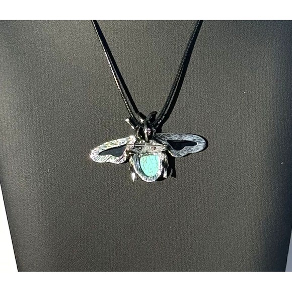 Abalone Blue Howlite Bee Brooch Or Pendent Hand Made Healing Reiki - Picture 3 of 7